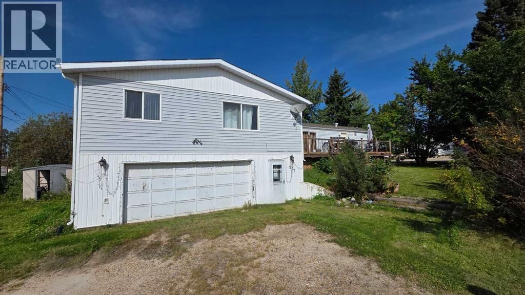 517 3rd Avenue, Fox Creek