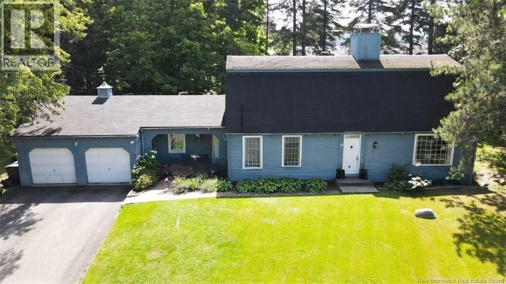 28 Lawson Street, Edmundston