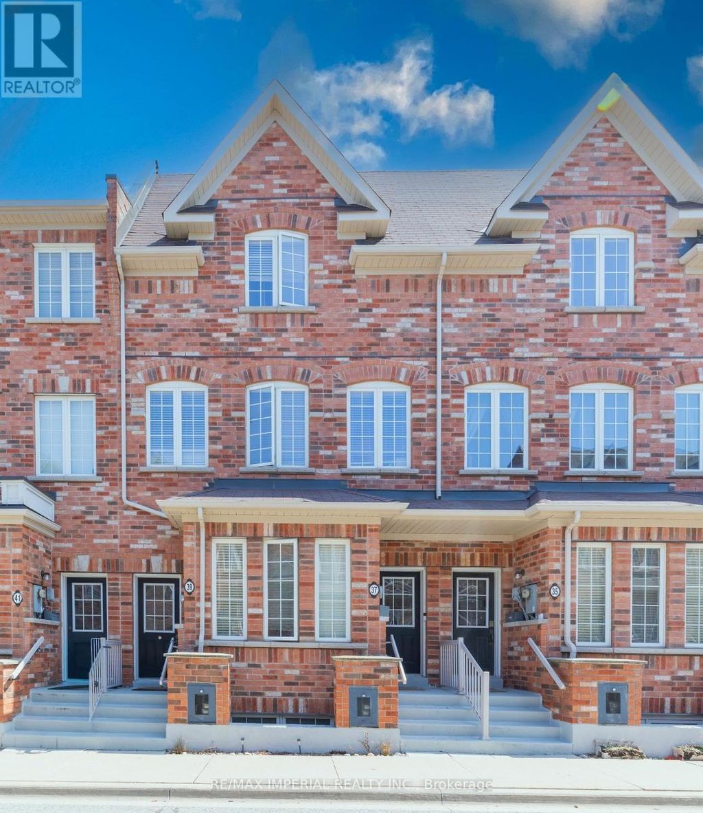 37 Carnahan Terrace, Toronto (east End-Danforth)