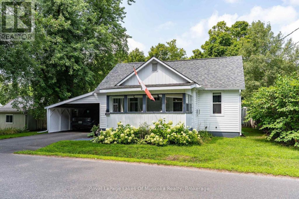 570 Pinedale Road, Gravenhurst (muskoka (s))