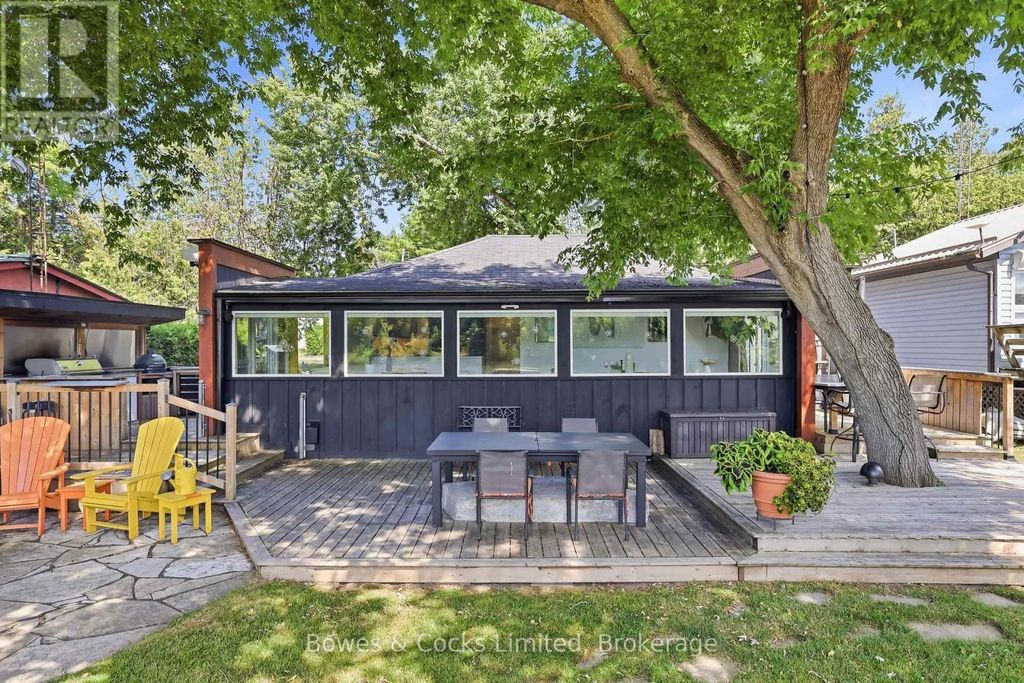 2817 River Avenue, Selwyn