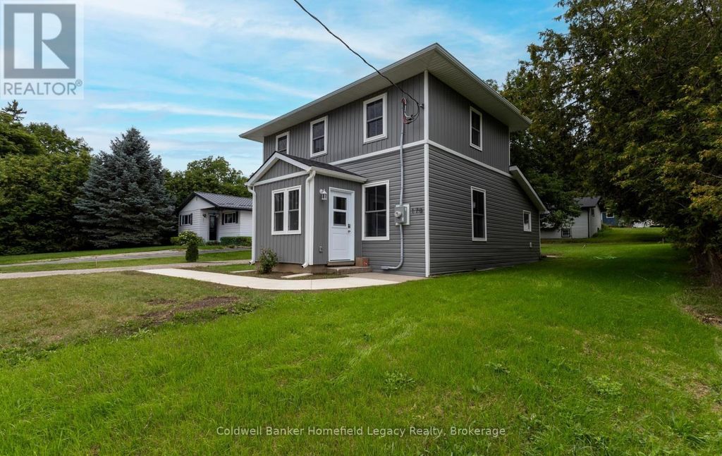 178 Thomas Street, St. Marys