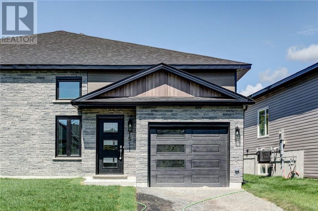 1511 Montrose, Sudbury