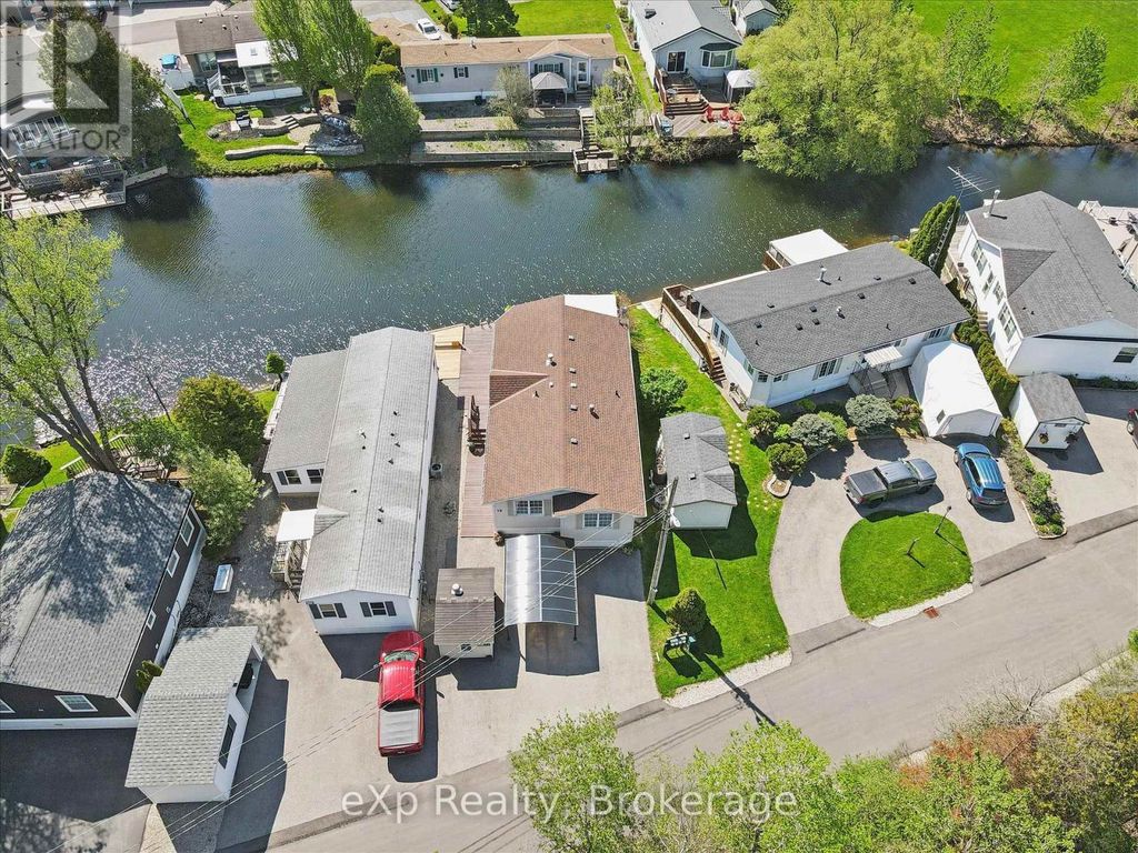 18 Jasper Heights Private, Puslinch