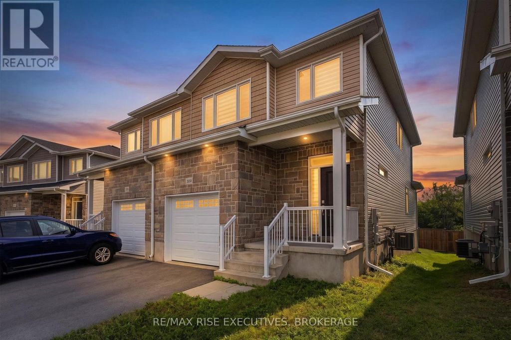 1233 Max Crescent, Kingston (city Northwest)