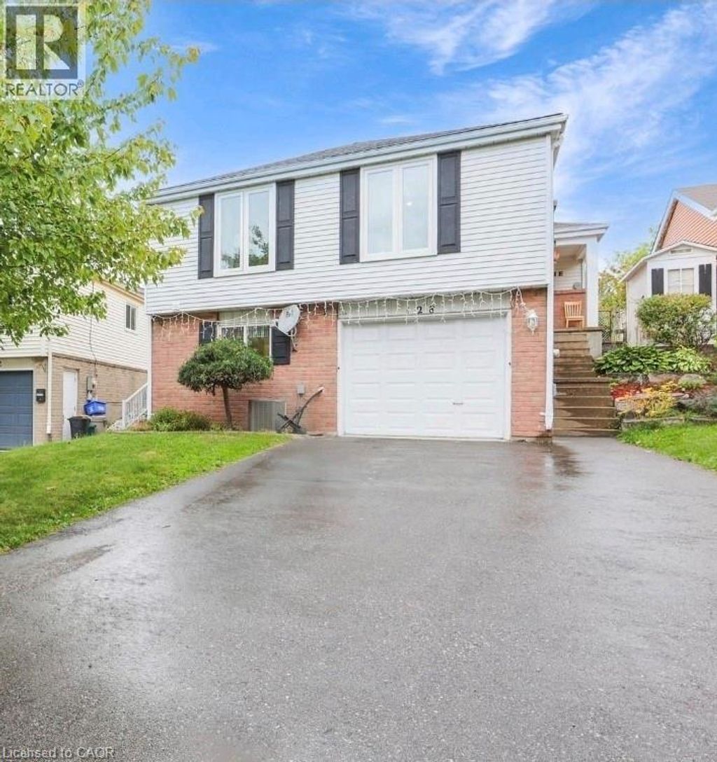 128 Macatee Place, Cambridge