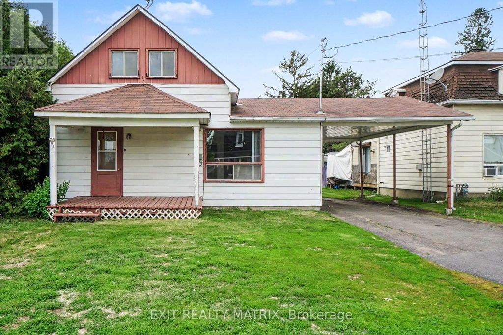 91 Laurier Street, Casselman