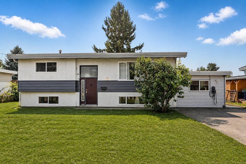 46396 Strathcona Road|fairfield Island, Chilliwack