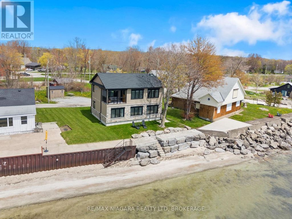 11605 Beach Road W, Wainfleet (lakeshore)