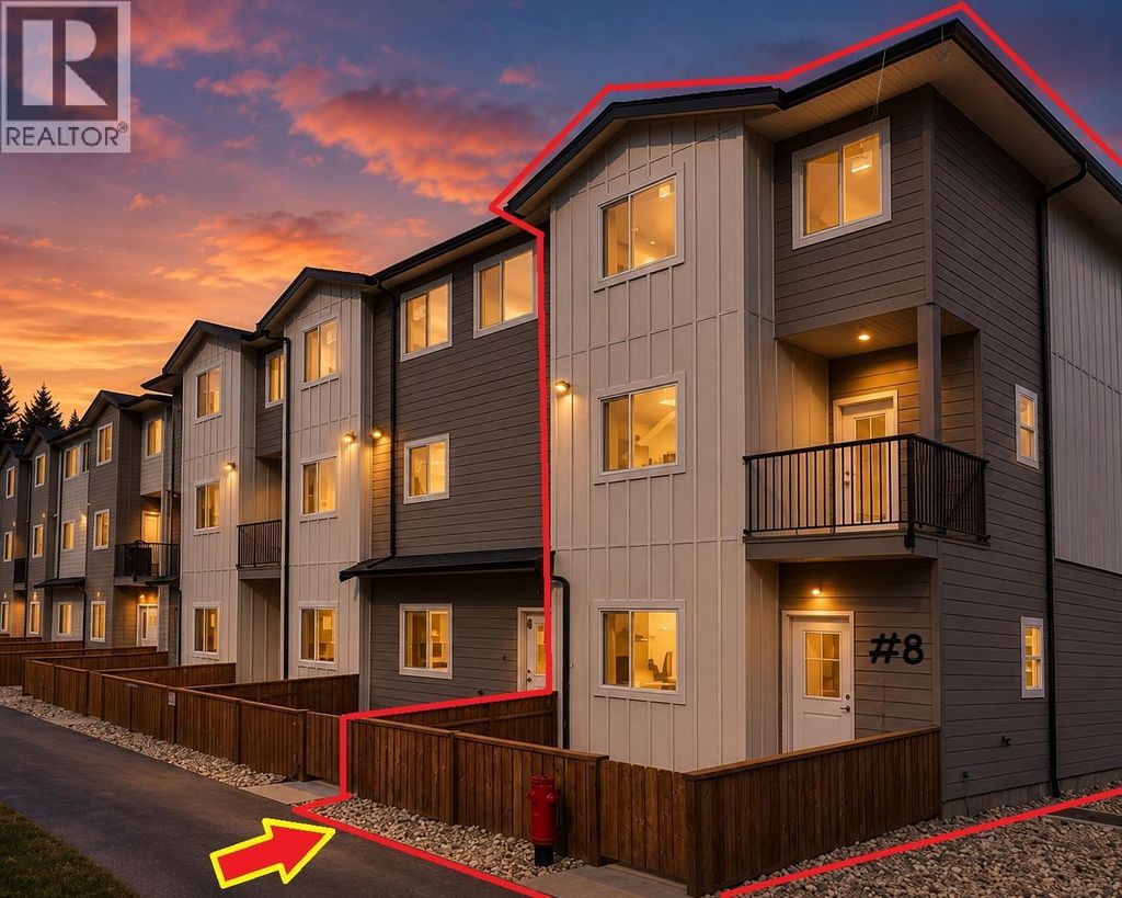 222 Temple Street Unit# 8, Sicamous