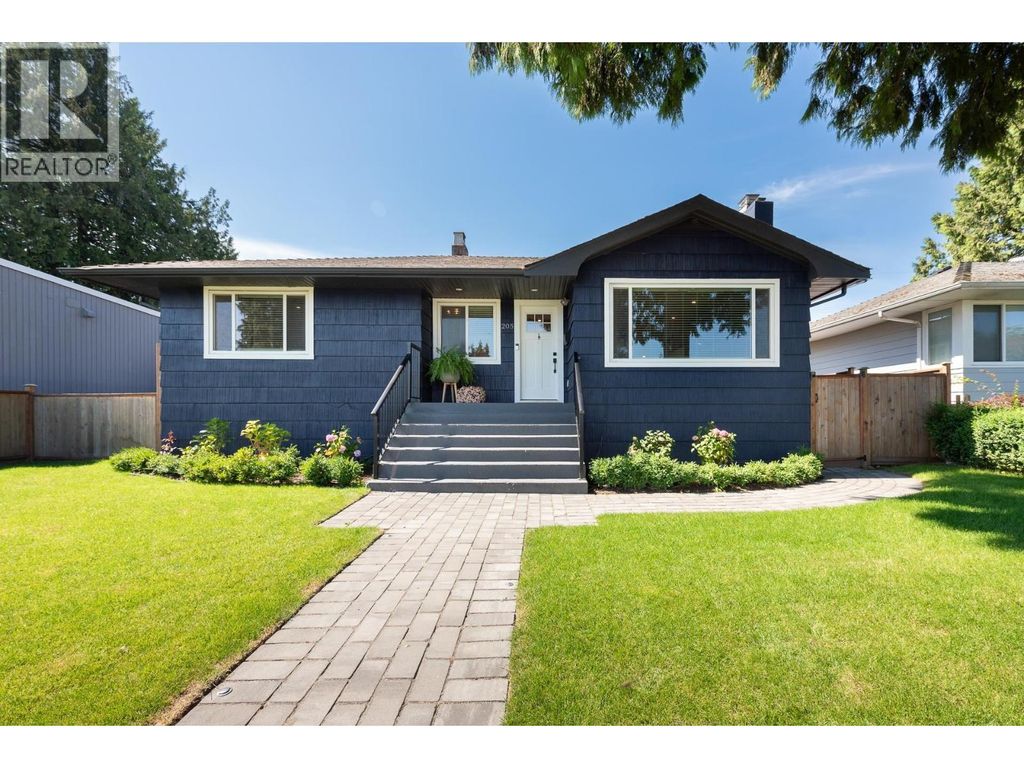 205 E Durham Street, New Westminster