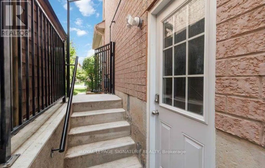 Bsmt - 83 Sundridge Street, Brampton (snelgrove)