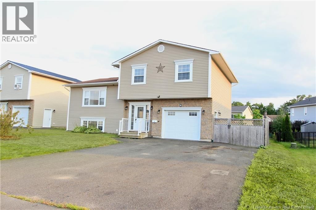 8 Hallihan Drive, Oromocto
