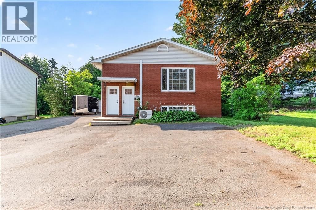 20 Connaught Avenue, Moncton