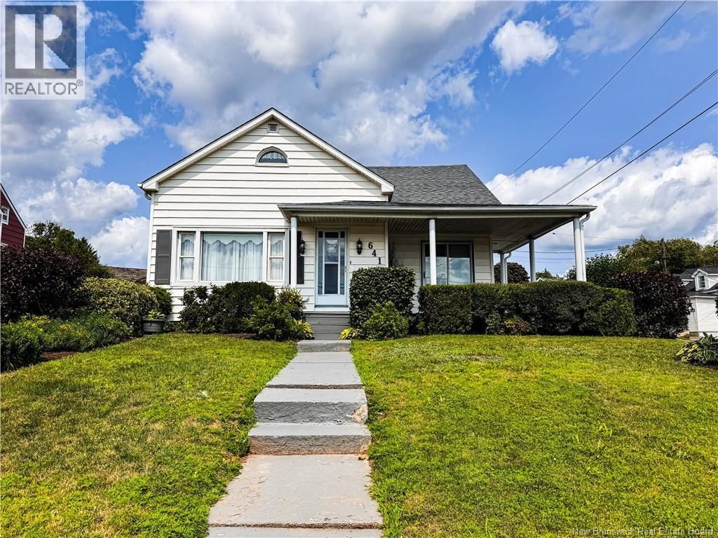 641 Acadie, Dieppe