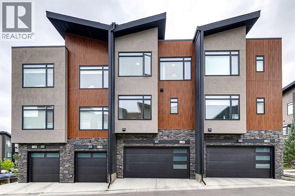 17 Royal Elm Green Nw, Calgary