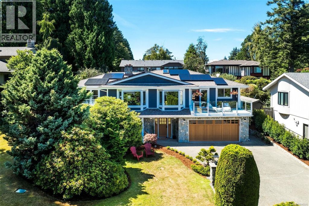 4902 Alamida Cres, Saanich