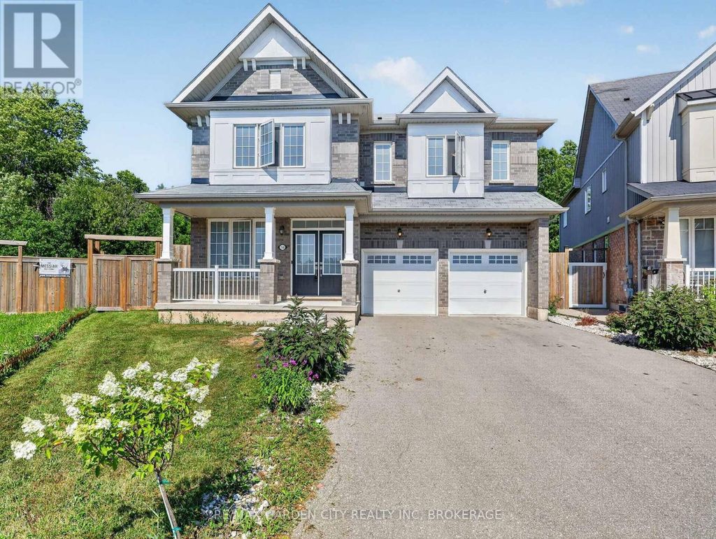 7568 Tupelo Crescent, Niagara Falls (brown)