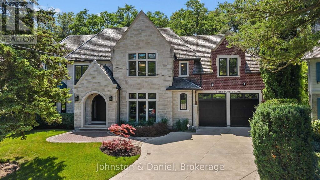 5 Pine Forest Road, Toronto (bridle Path-Sunnybrook-York Mills)