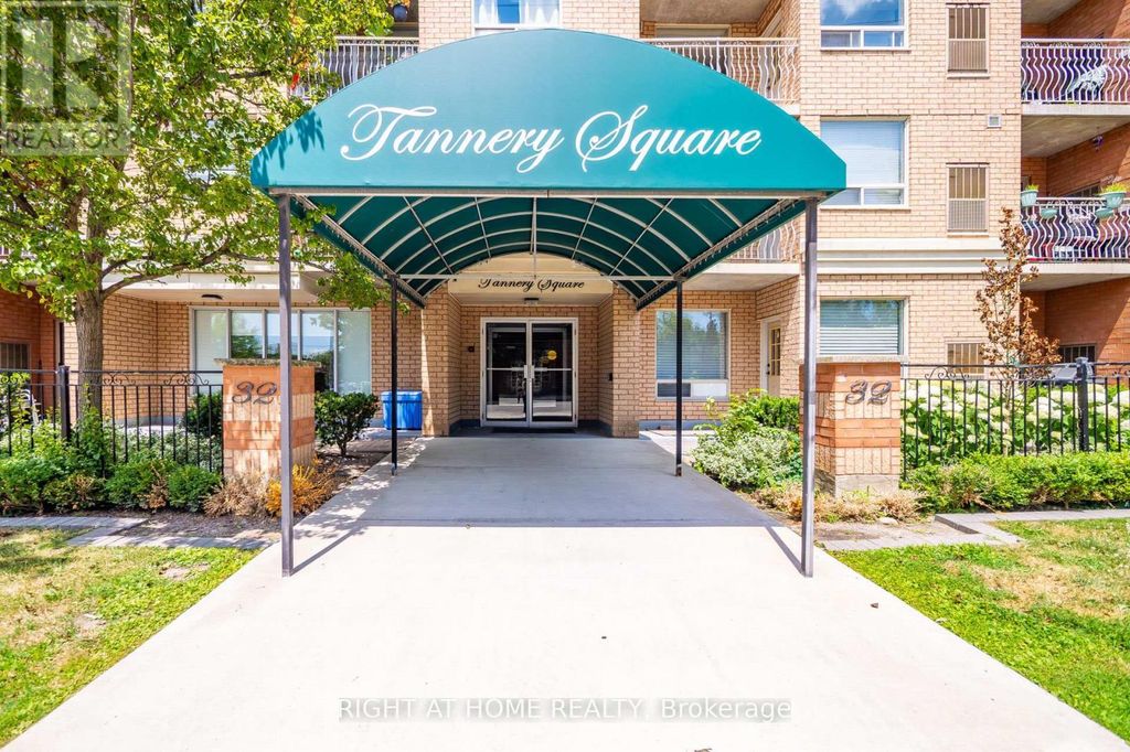 607 - 32 Tannery Street, Mississauga (streetsville)