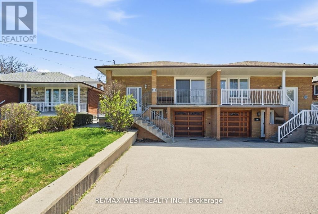 111 Shoreham Drive, Toronto (black Creek)
