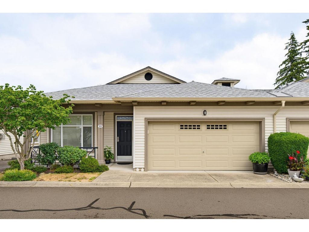 33 15188 62a Avenue, Surrey
