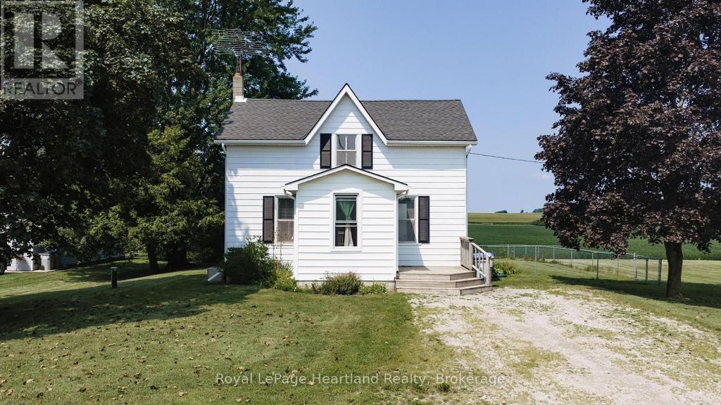 82155 London Road, Central Huron (hullett)