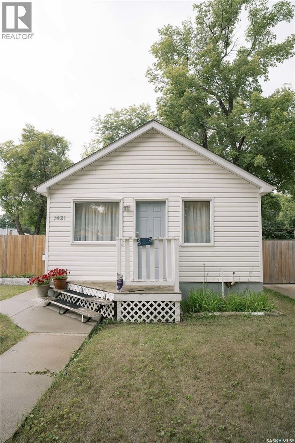 1421 H Avenue N, Saskatoon