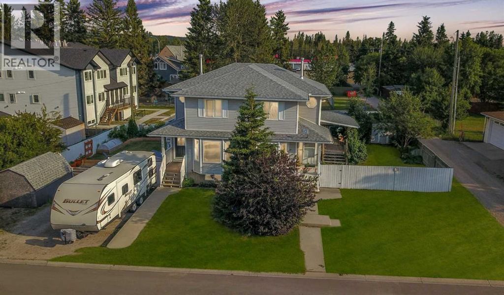 407 1 Avenue Nw, Sundre