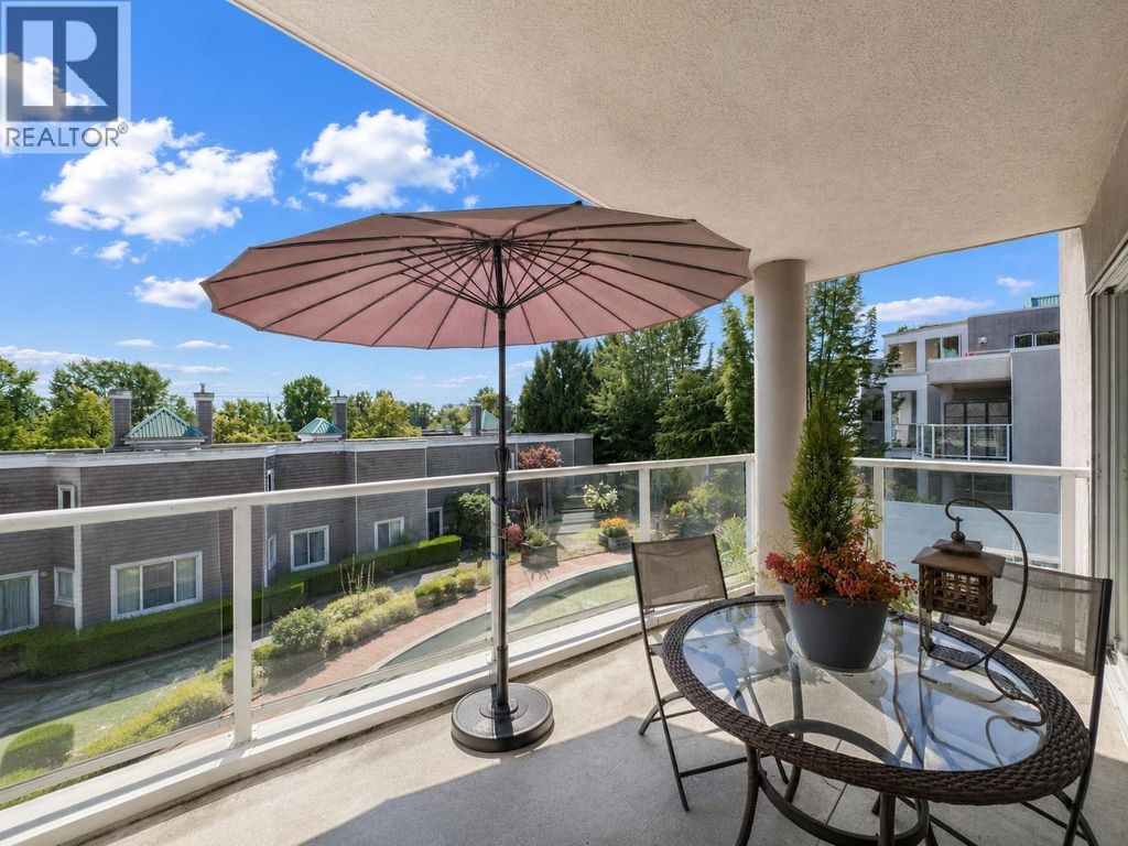312 8450 Jellicoe Street, Vancouver