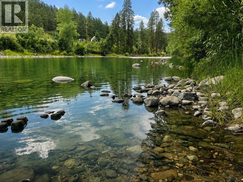 4030 Kettle Valley Road S, Rock Creek