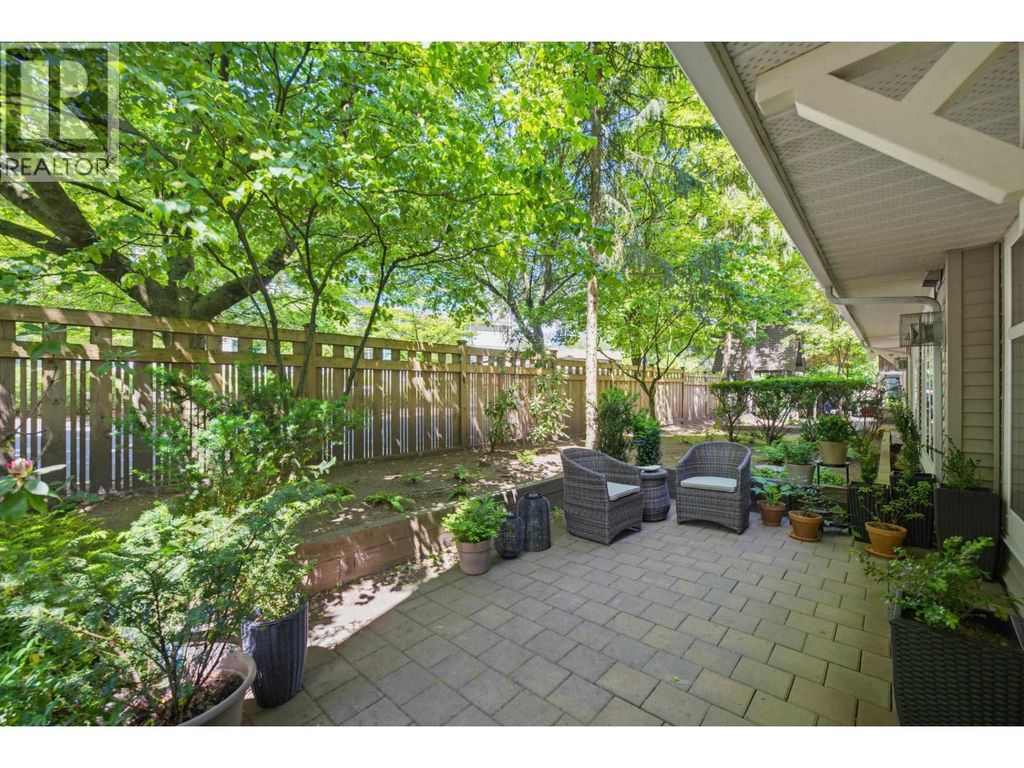 2 1071 Lynn Valley Road, North Vancouver