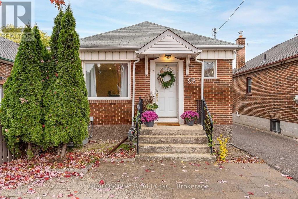 Bsmt - 95 Royal York Road, Toronto (mimico)