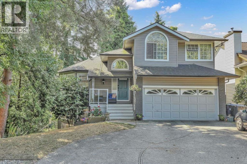 2028 Saskatchewan Avenue, Port Coquitlam