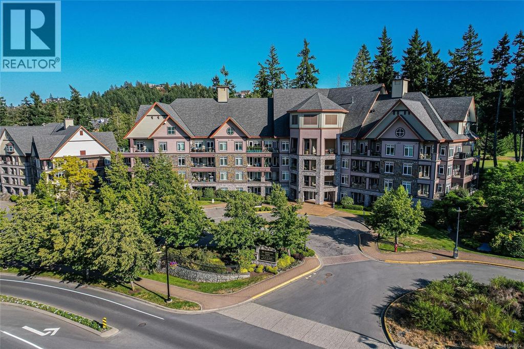 104 1395 Bear Mountain Pkwy, Langford