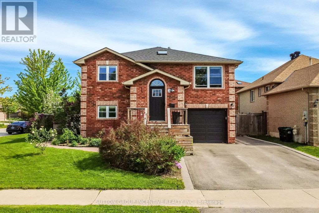 2 Hewitt Place, Barrie (georgian Drive)