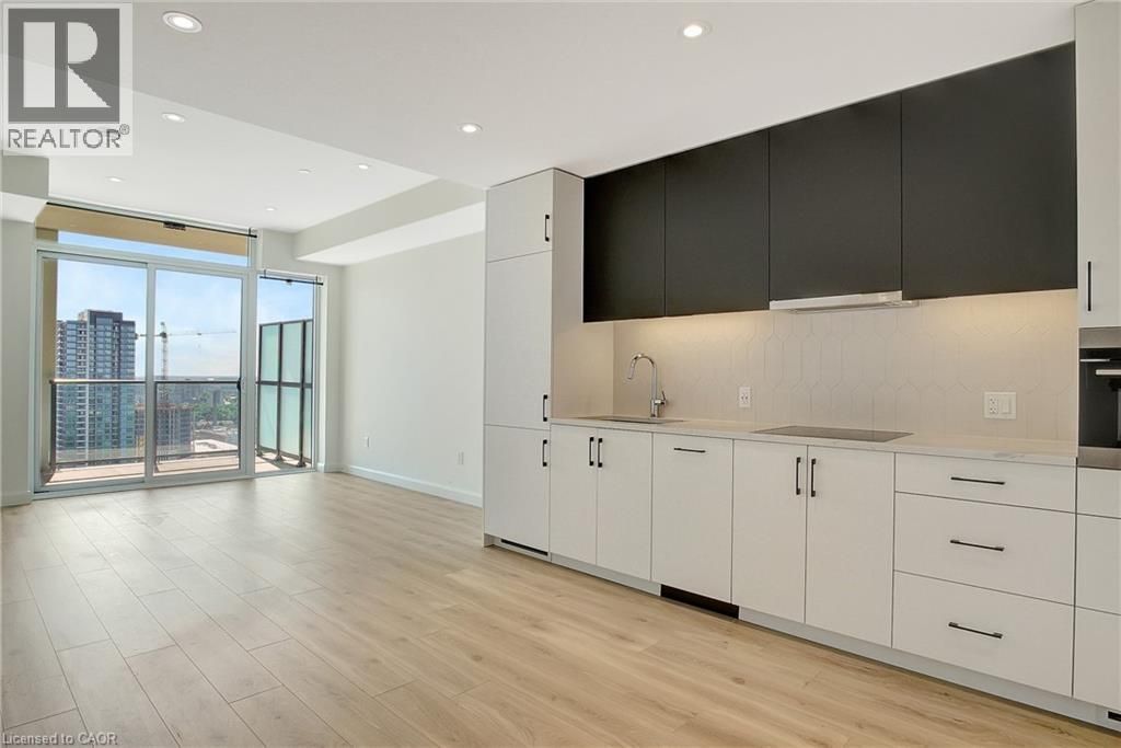 741 King Street W Unit# 1806, Kitchener