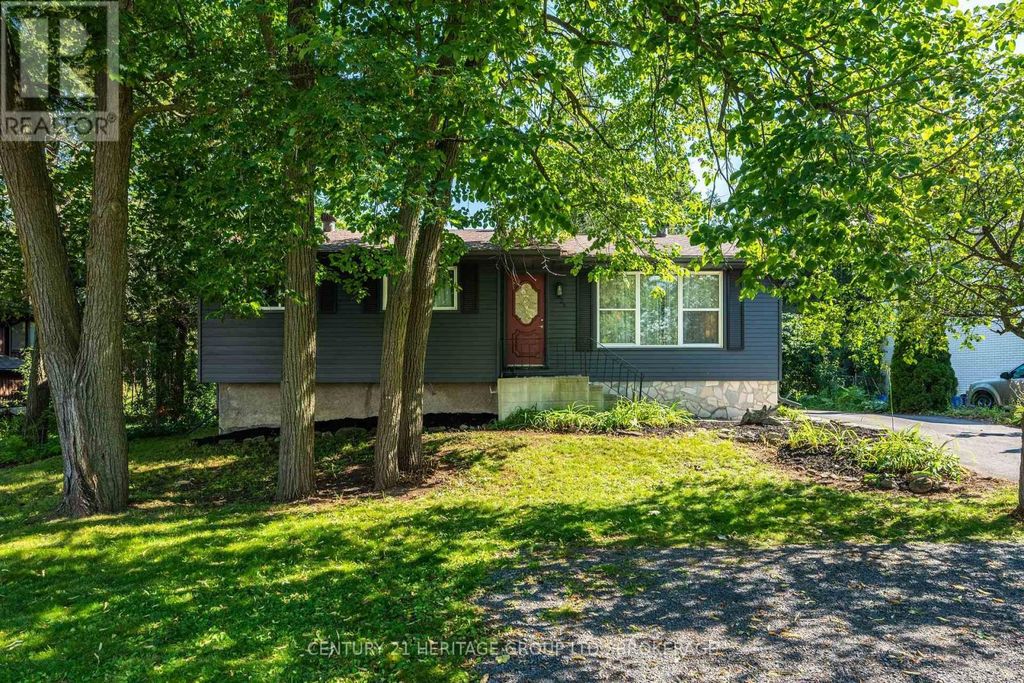 925 Woodbine Road, Kingston (north Of Taylor-Kidd Blvd)