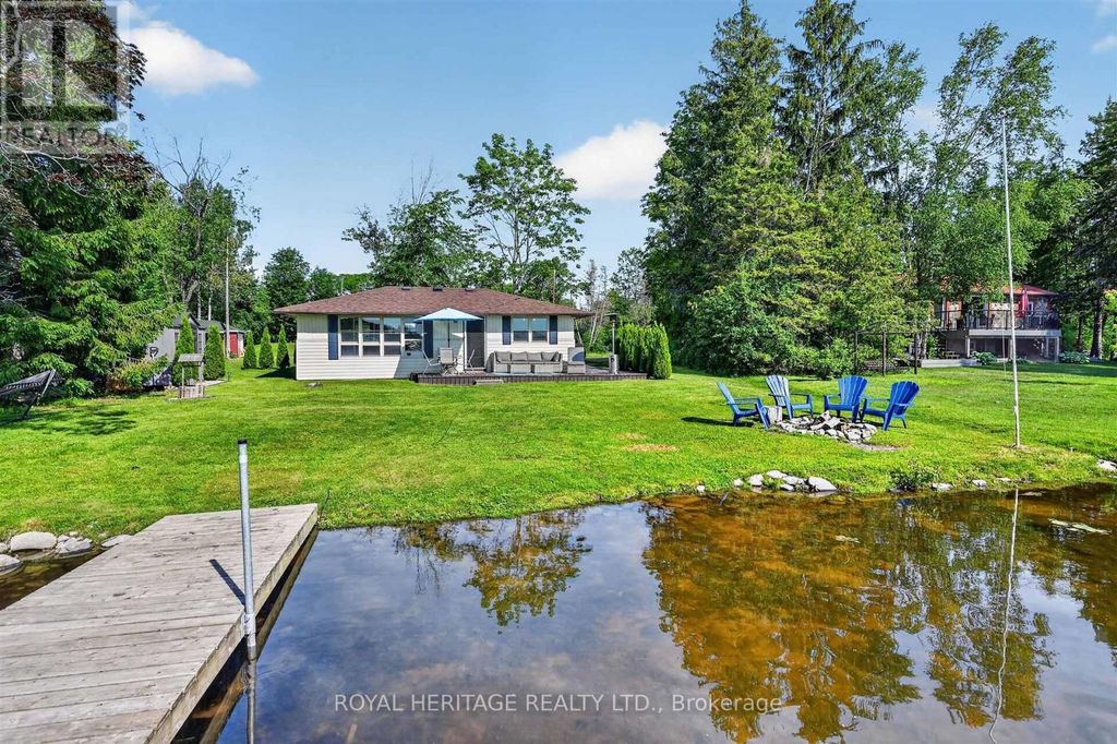 100 Clearview Drive, Kawartha Lakes (emily)