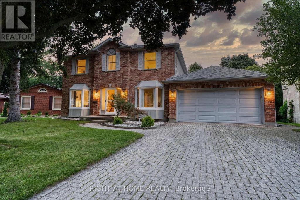 1789 Phillbrook Court, London North (north B)