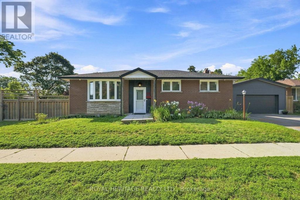 471 Rossland Road E, Oshawa (o'neill)