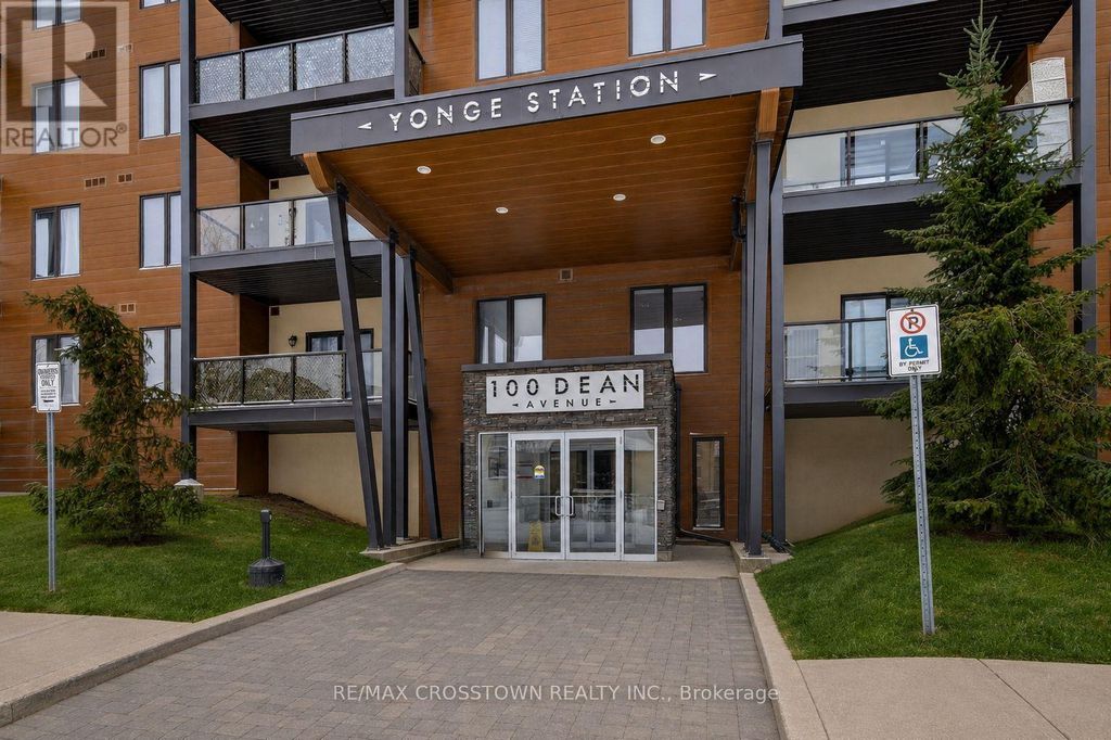 105 - 100 Dean Avenue, Barrie (painswick South)