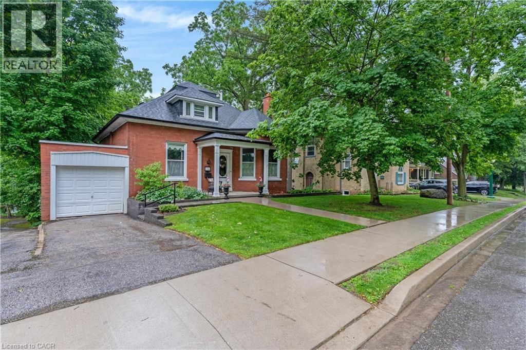 136 Blair Road, Cambridge