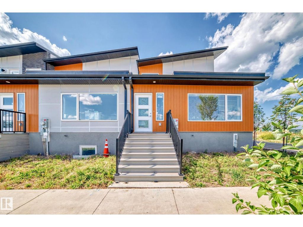 2740 Blatchford Rd Nw, Edmonton