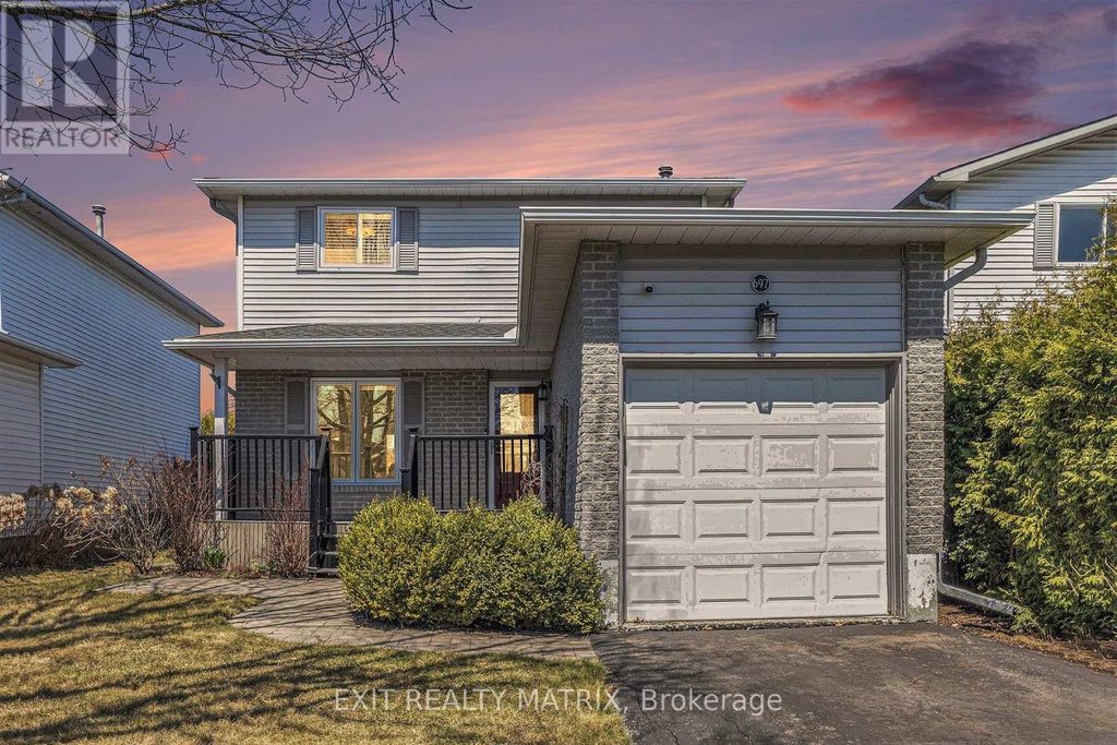 697 Levac Drive, Ottawa