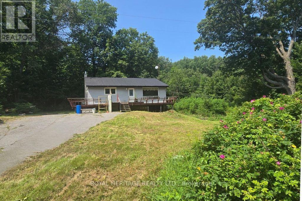 1590 Elm Tree Road, Central Frontenac