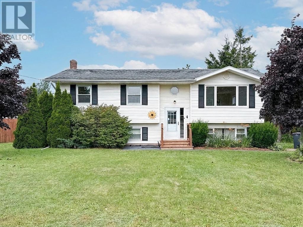 4 Abbey Drive, Charlottetown