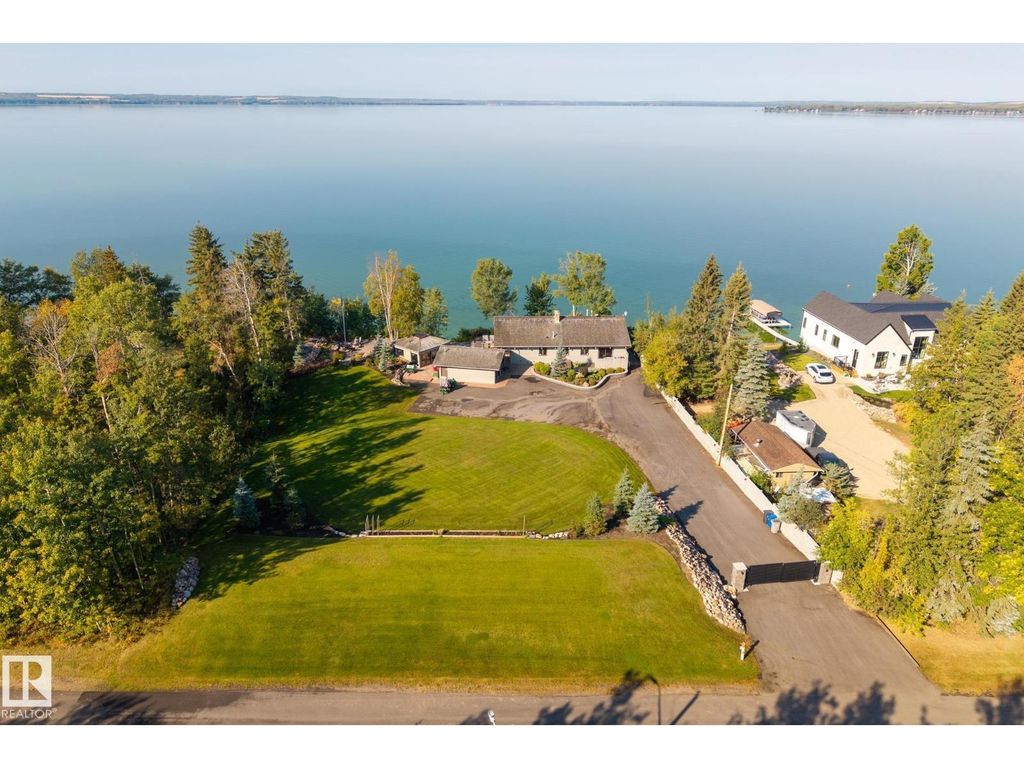 139 Silver Beach Rd, Rural Wetaskiwin County