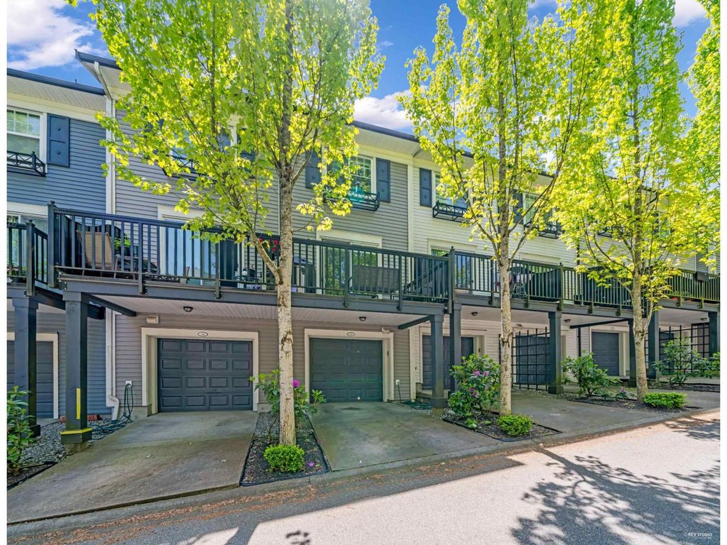 53 8767 162 Street, Surrey