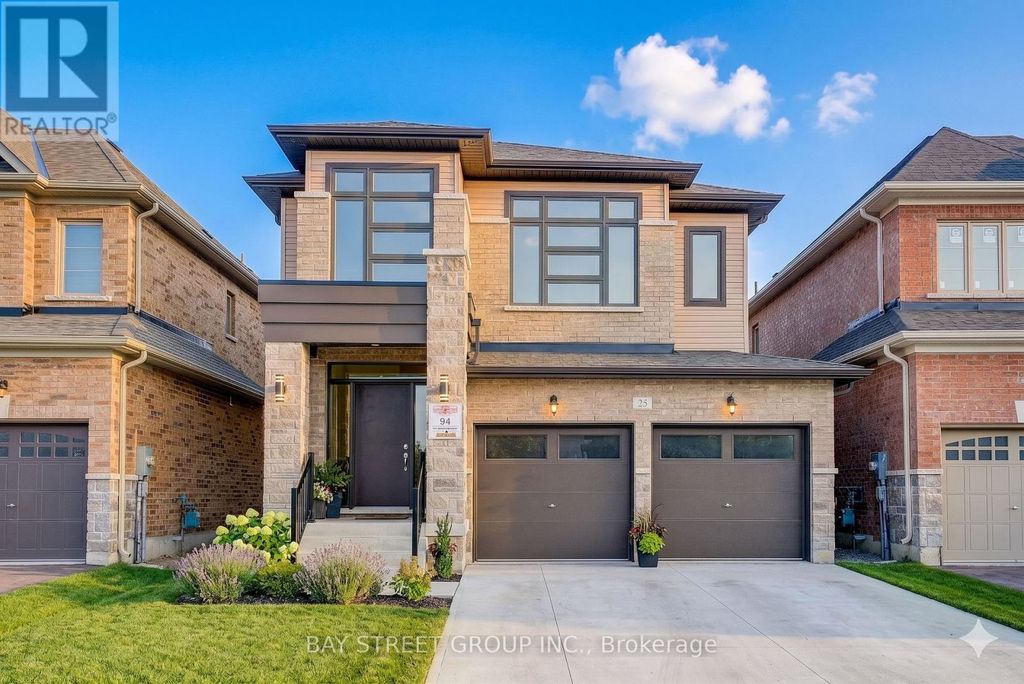 25 Garrett Styles Drive, Georgina (keswick South)